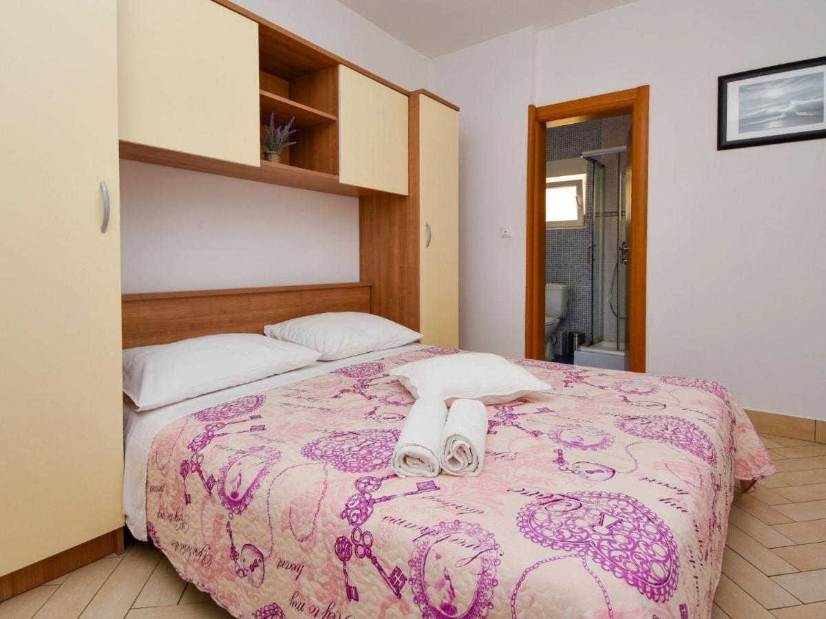 Apartment Tanja By Interhome Maslenica Eksteriør billede