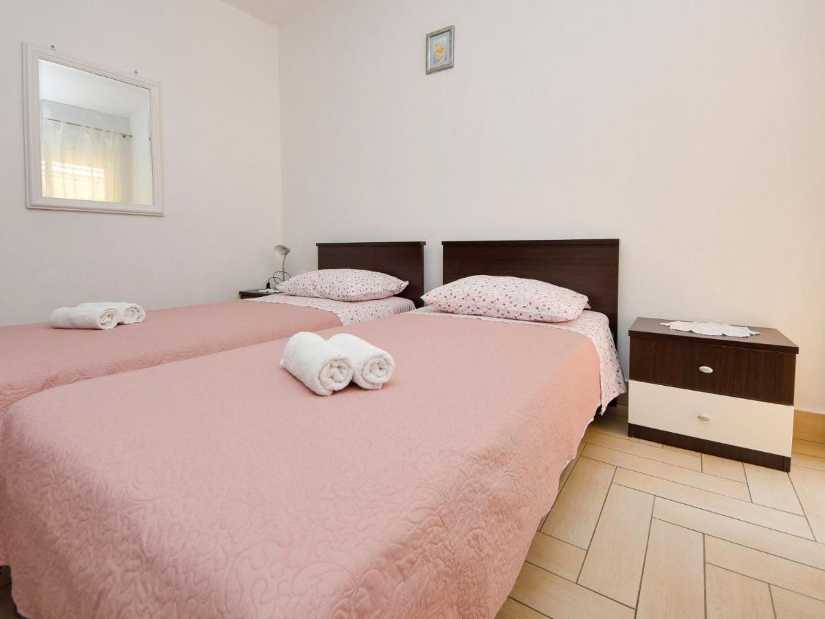 Apartment Tanja By Interhome Maslenica Eksteriør billede