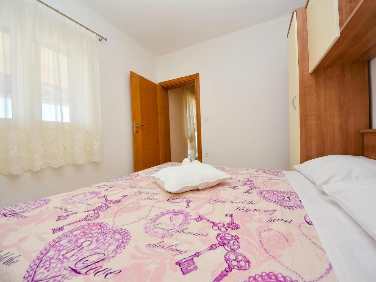 Apartment Tanja By Interhome Maslenica Eksteriør billede